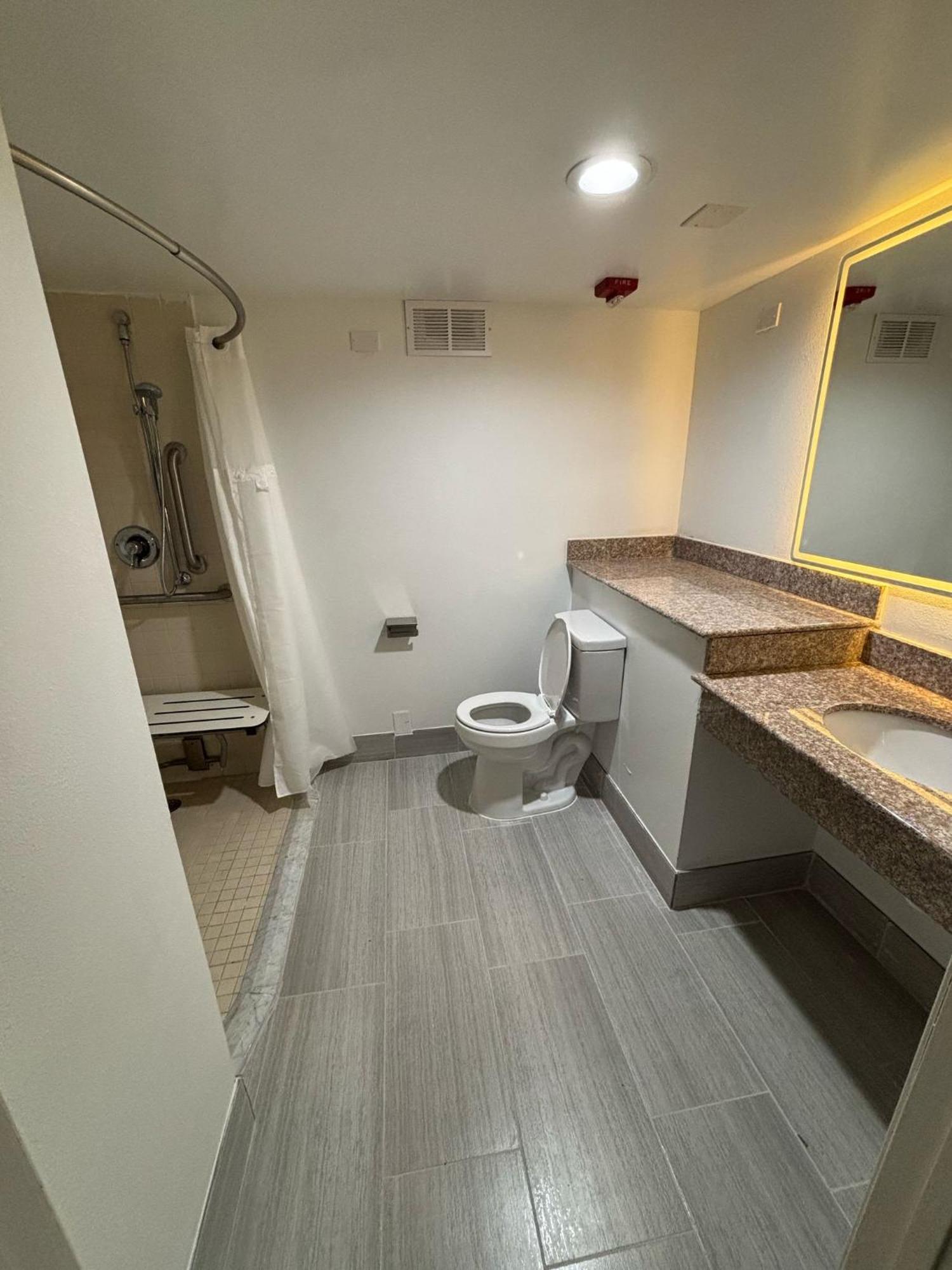 Days Hotel By Wyndham Williamsburg I-64 Luaran gambar